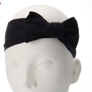 ⚜️Claire’s Black Bow Head Wrap! NWT!